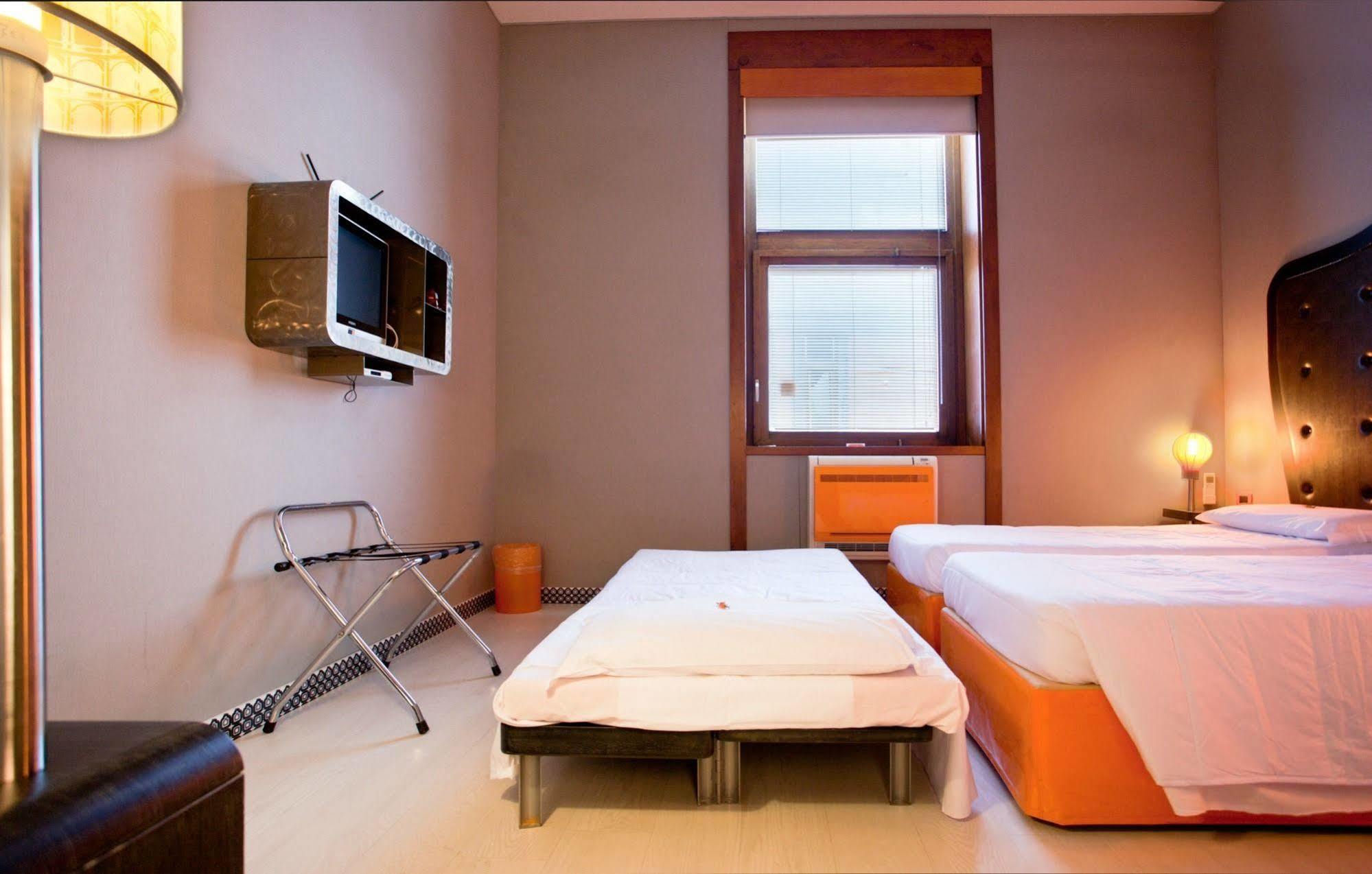 Orange Hotel Rome Bagian luar foto